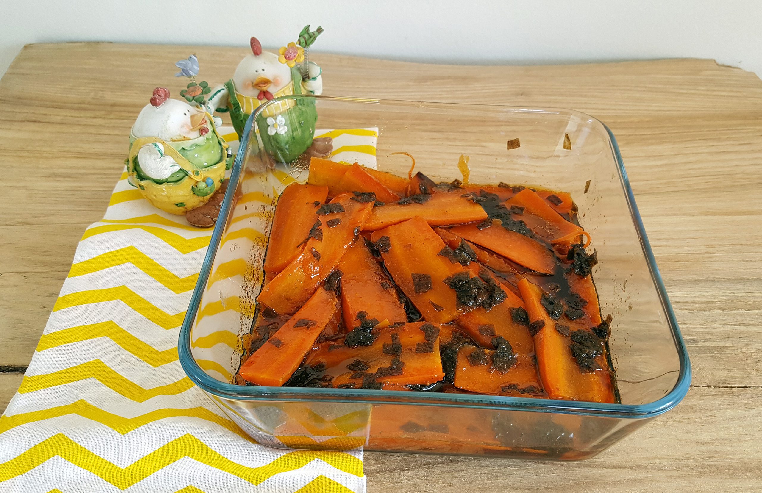 Røgmarinerede gulerødder