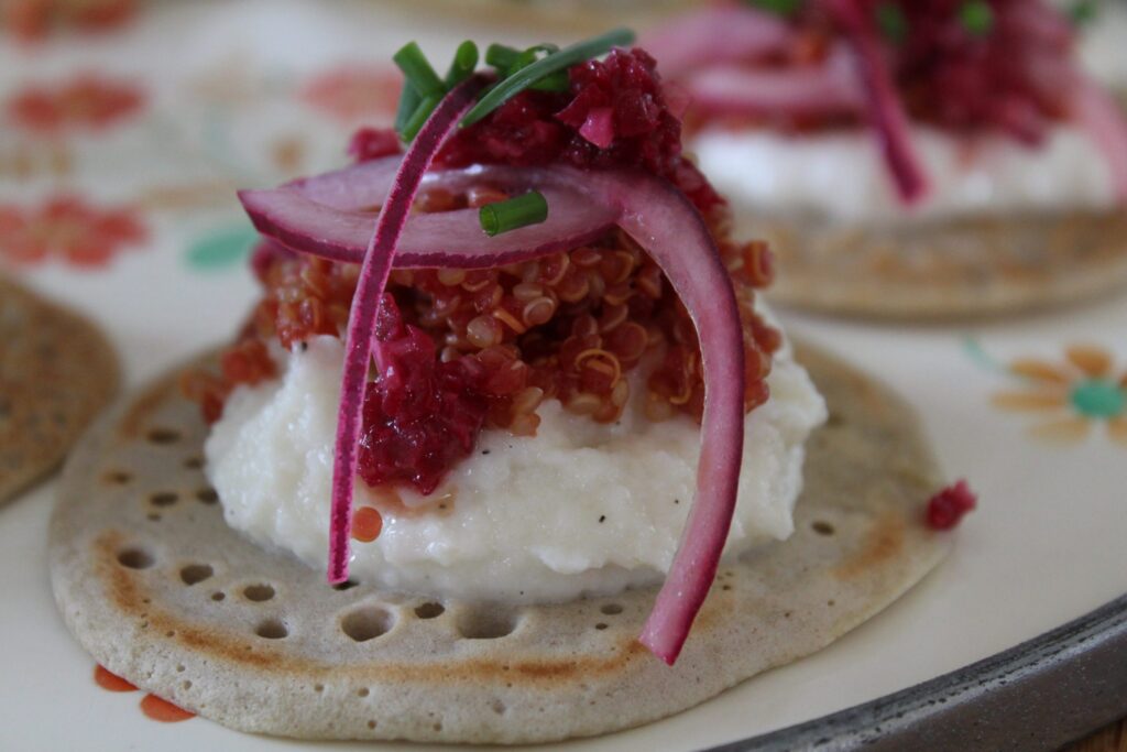 Blinis med quinoa-rogn