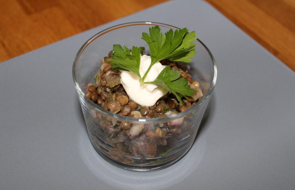 Varm linsesalat