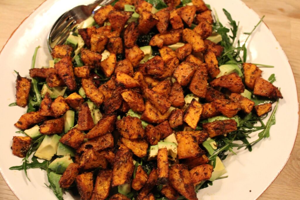 Salat med bagte butternutsquash