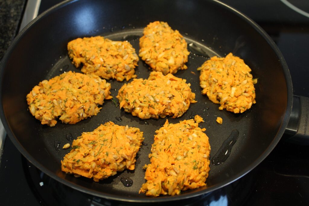 Veganske gulerodsfrikadeller