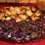 Salat med sorte ris og sprøde jordskokker