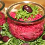 Vegansk rødbedehummus