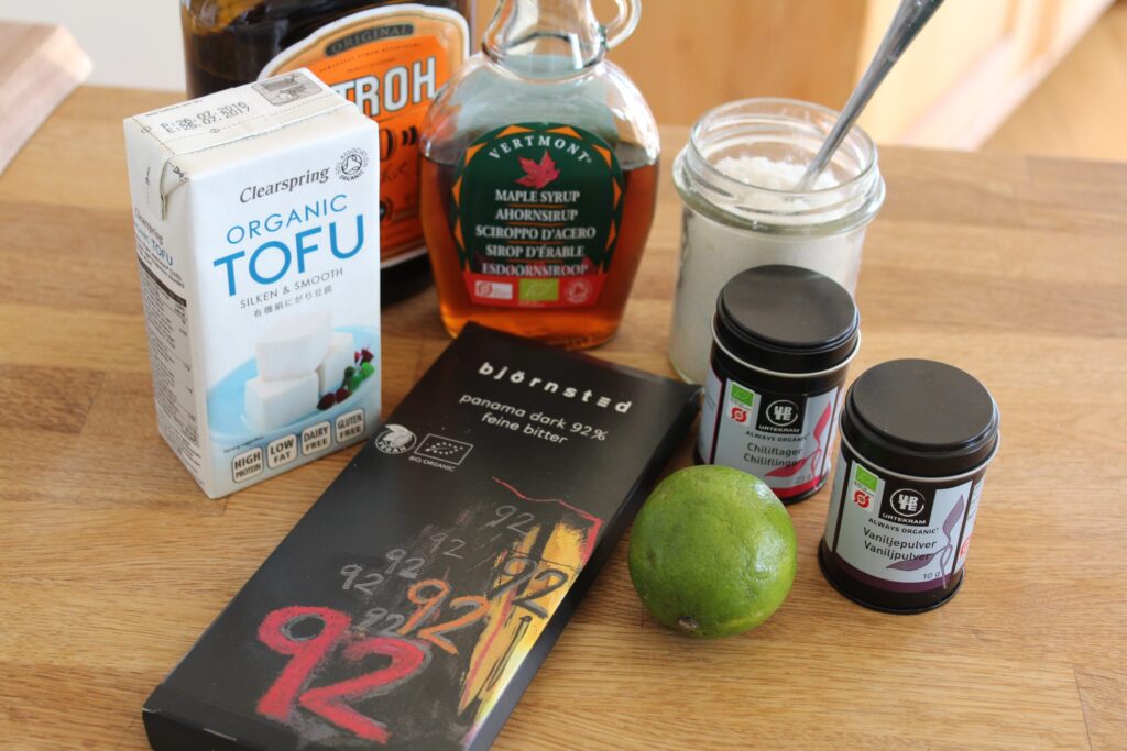 Ingredienser til vegansk chokoladedessert