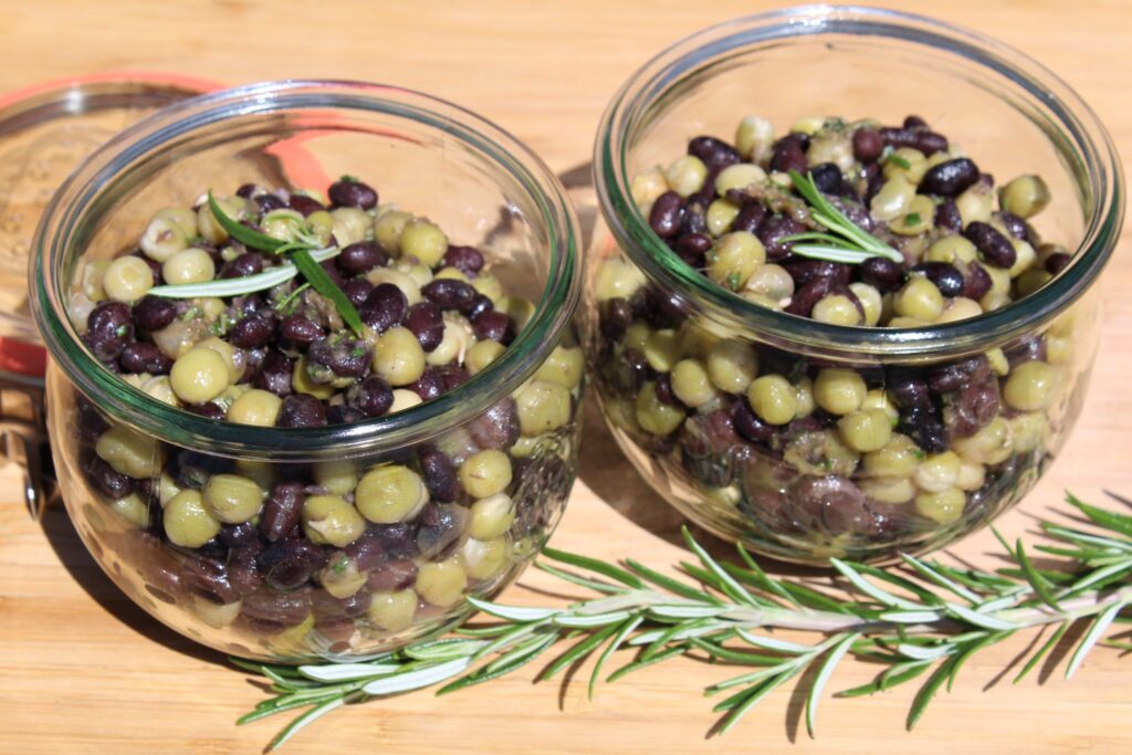 Marinerede kogte bønner