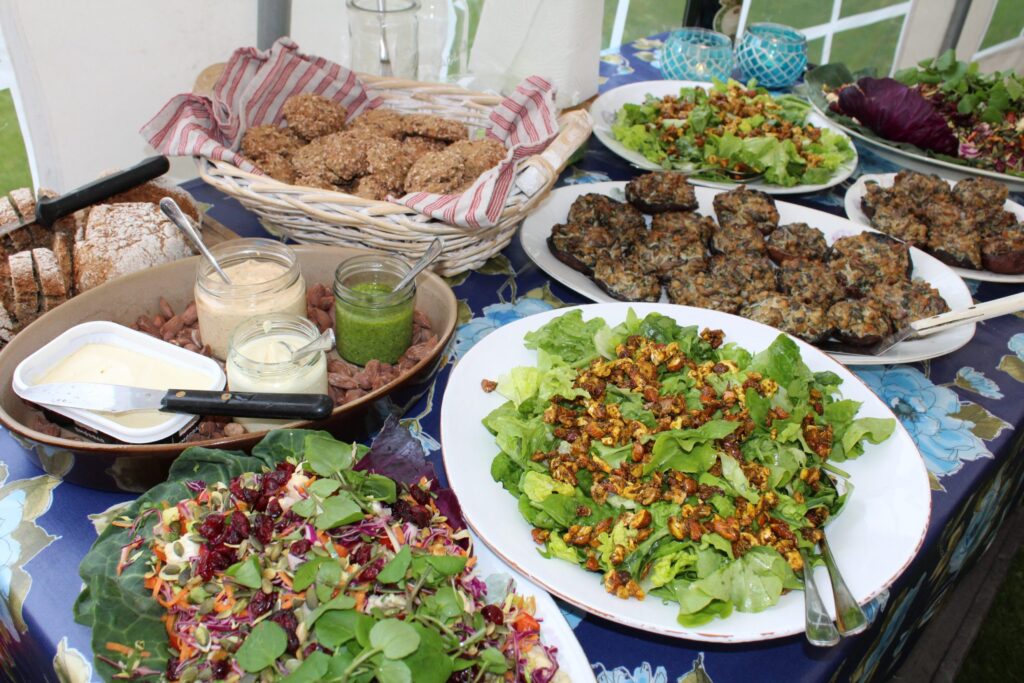 Vegansk buffet til pinsekomsammen i familien