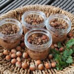 Vegansk chokoladedessert med mynte