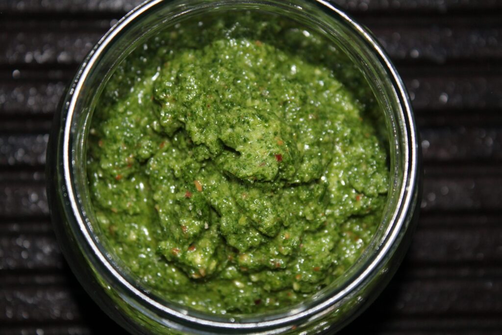 Vegansk grønkålspesto
