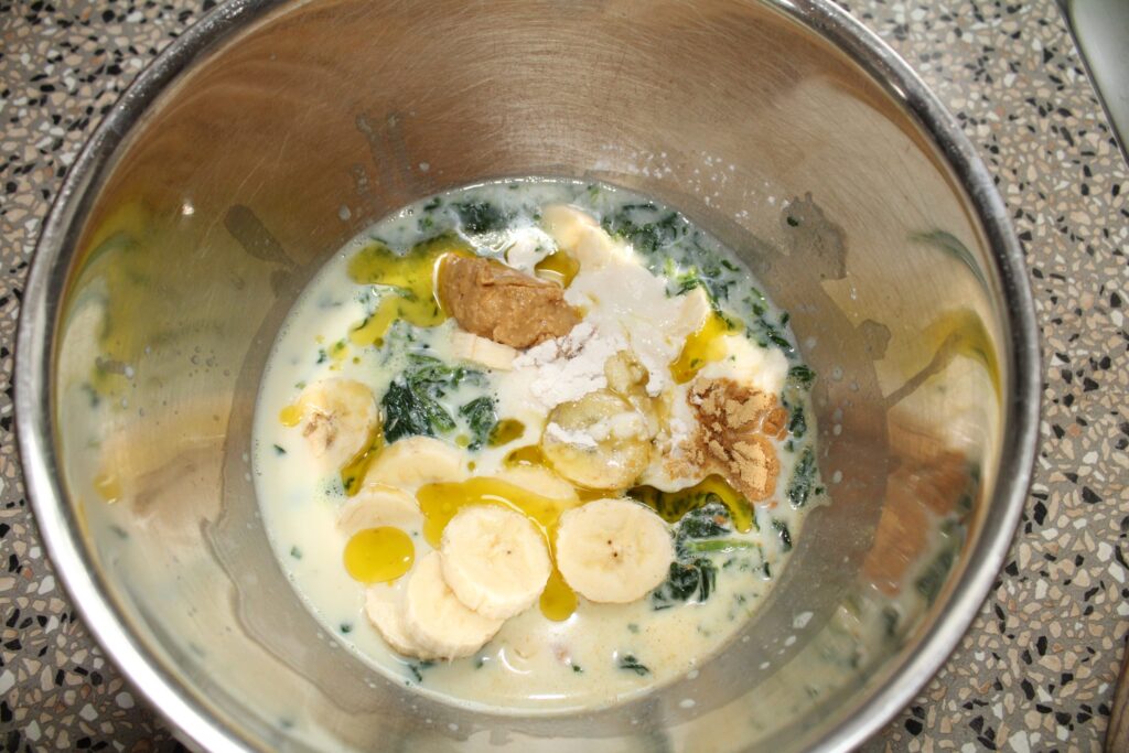 Brunchpandekager med spinat