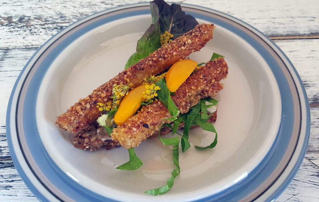 stegte ål af bladbede