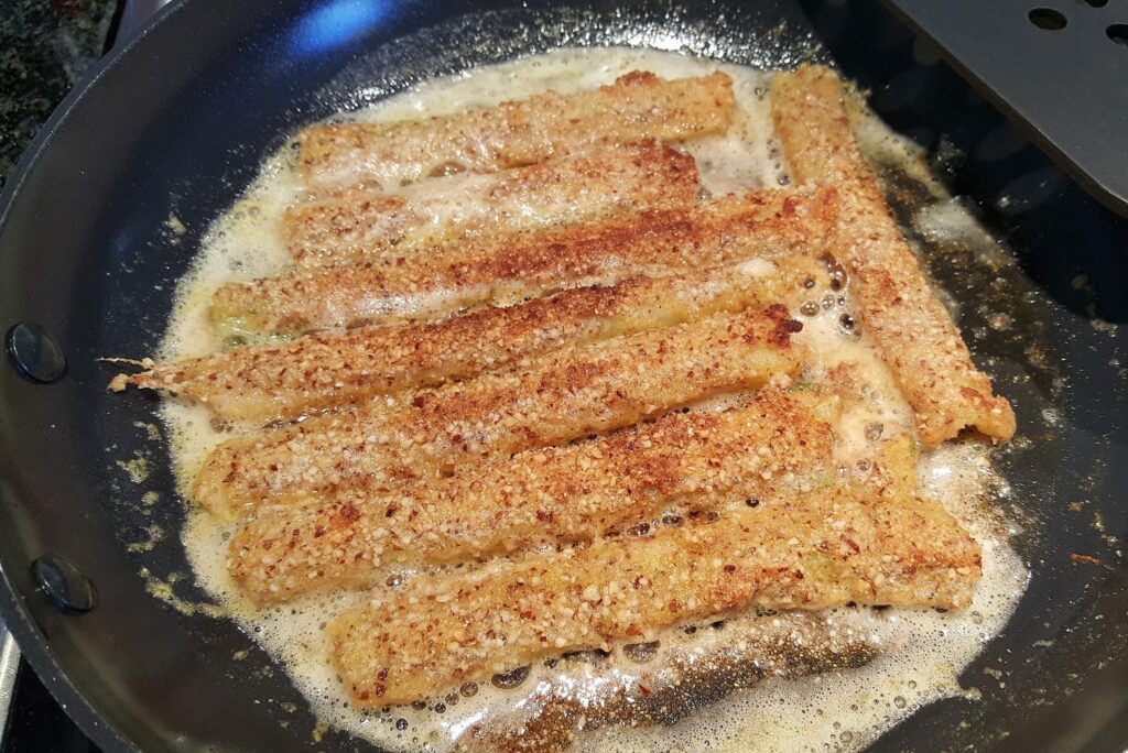 Stegte ål af bladbeder