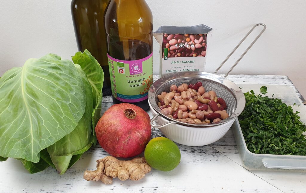 Kålsalat med bønnemix