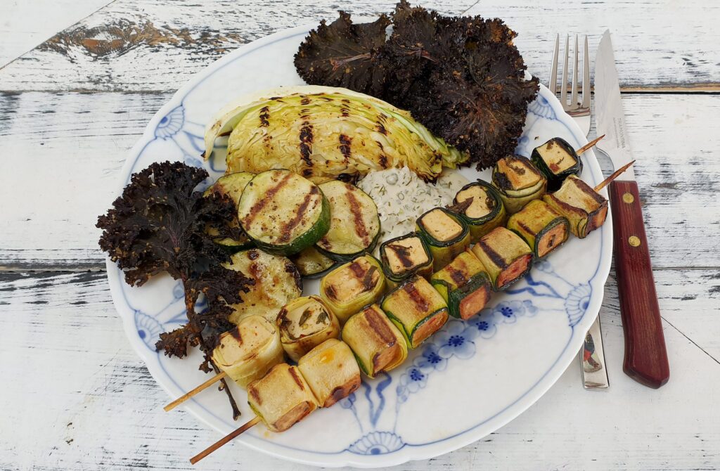 Grillet tofu i squash