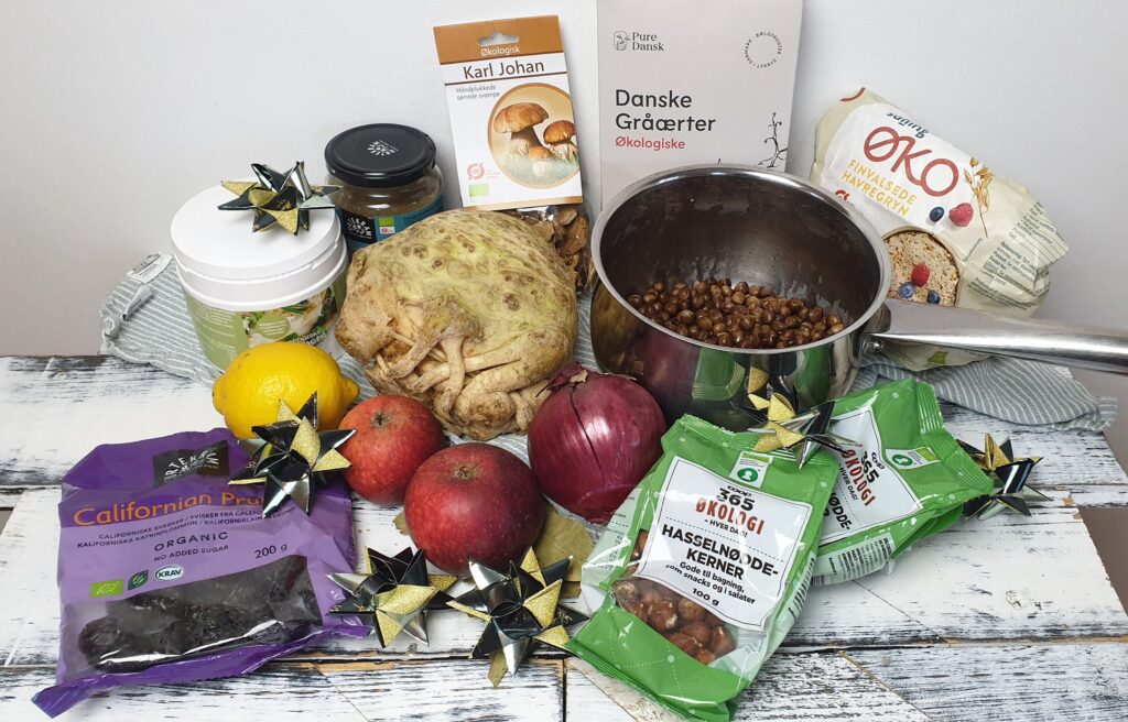 Julepostej med æbler og svedsker