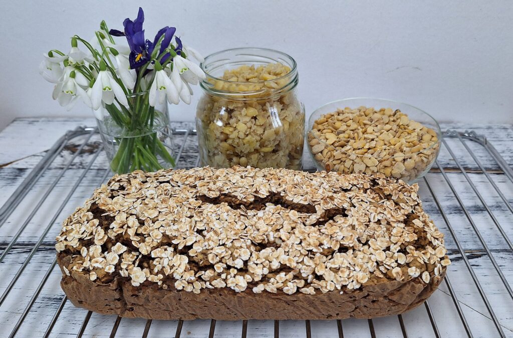 Nøddebrød med bælg