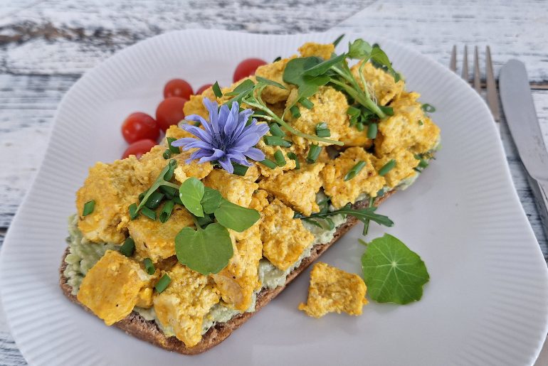 Scramled tofu