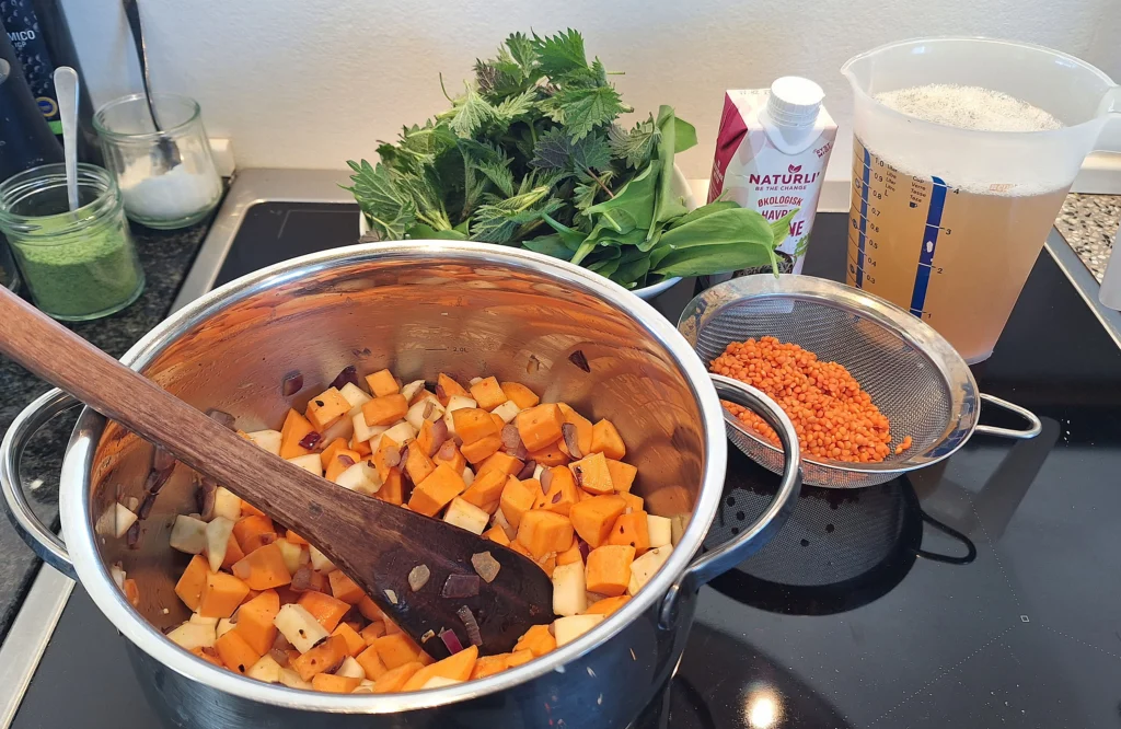 Forårssuppe med brændenælder