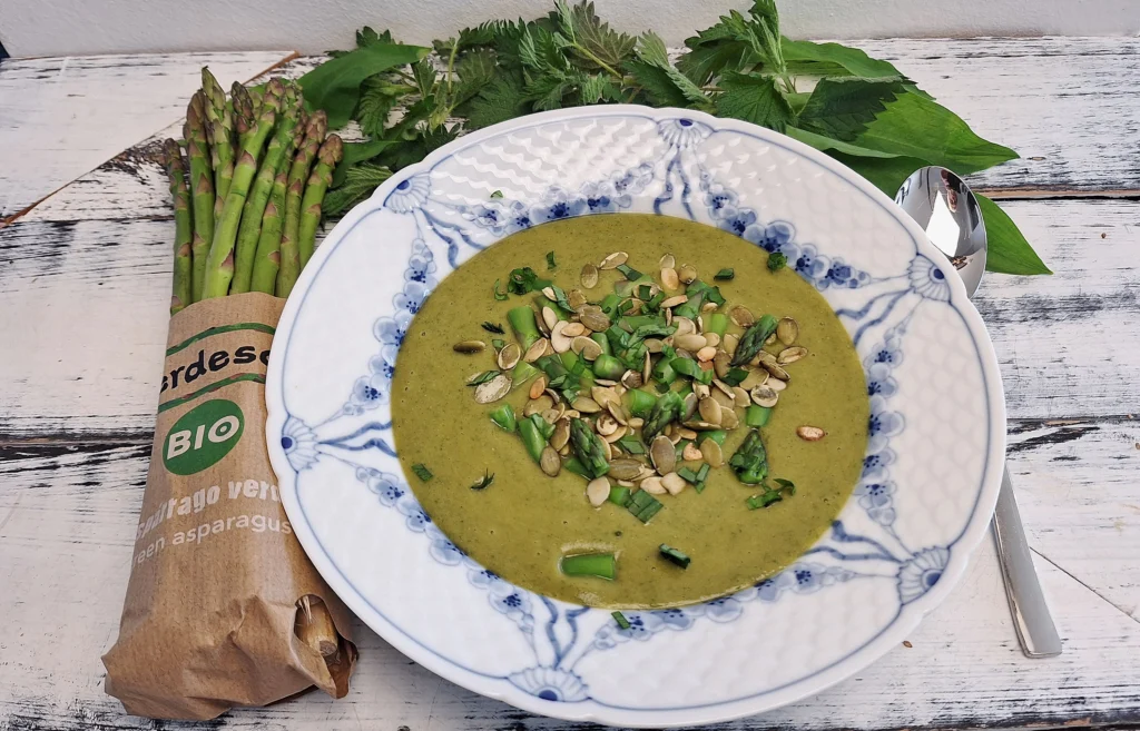 Forårssuppe med brændenælder