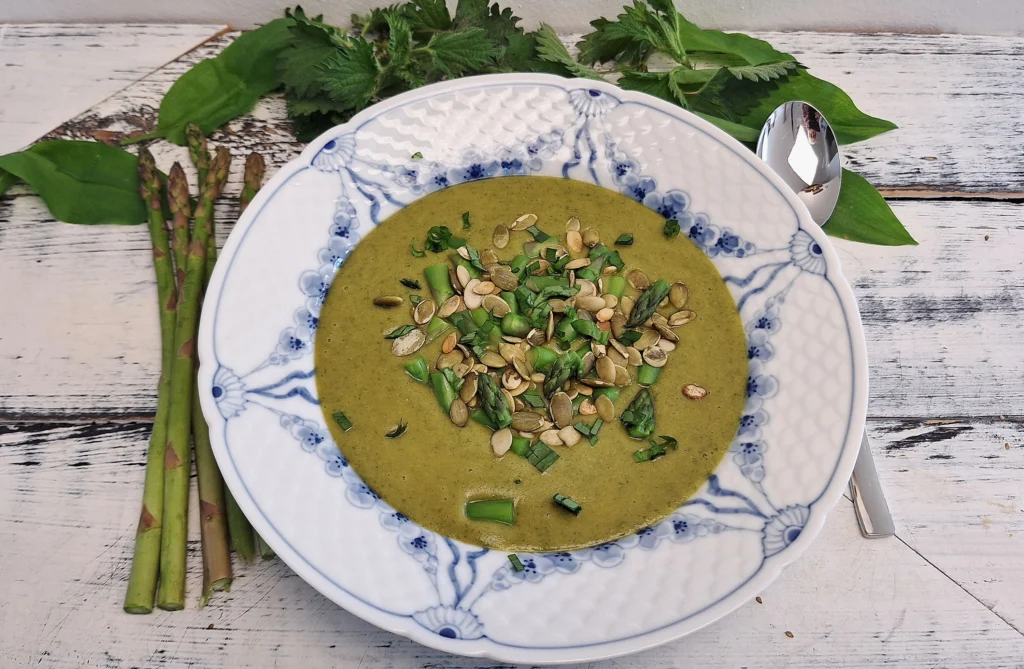 Forårssuppe med brændenælder