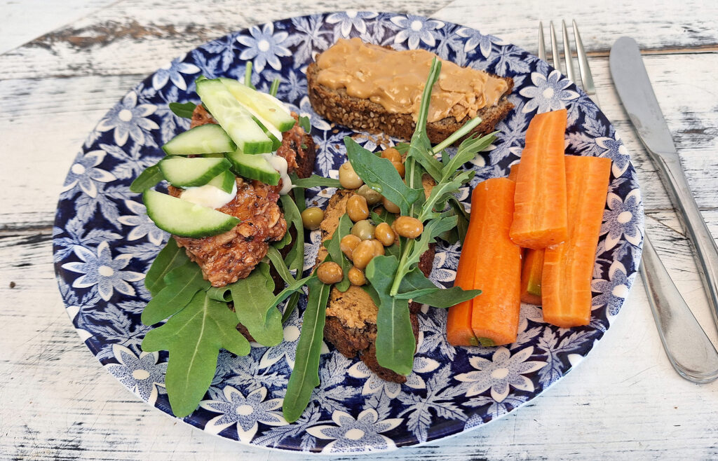 Frokost med bønnebrød